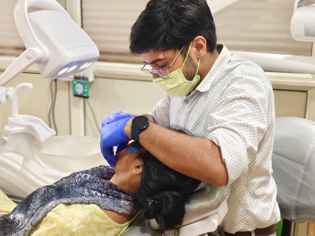 Patient wearing clear aligners
