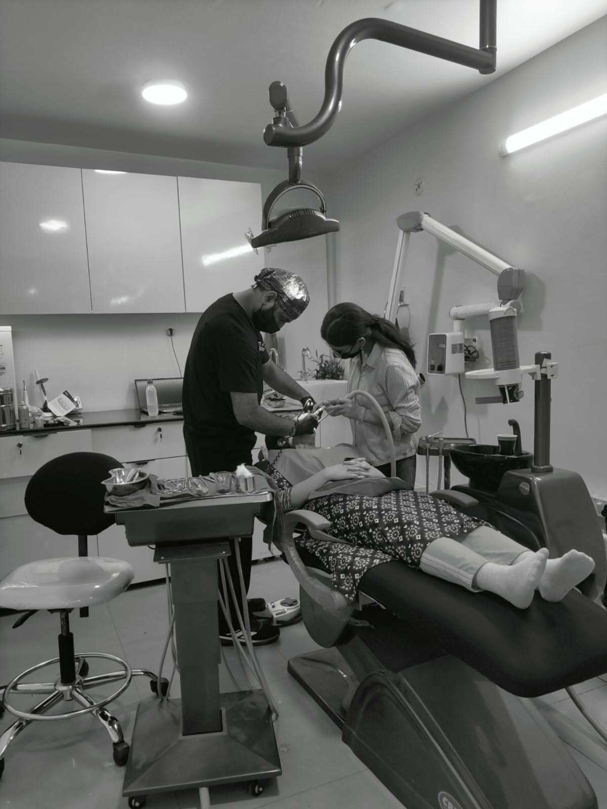 Oral surgery care at the clinic